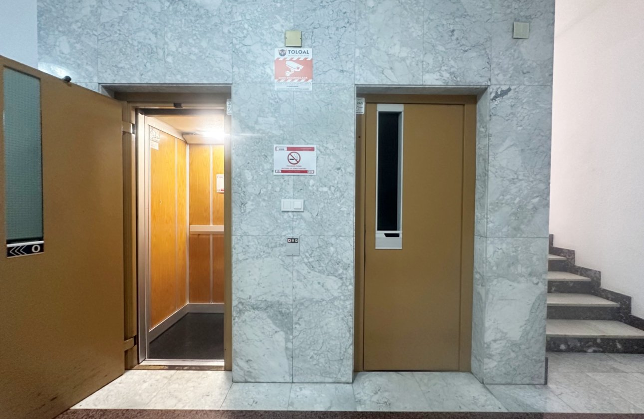 Resale - Apartment / flat - Torrevieja