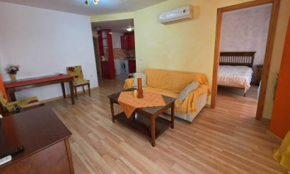 Resale - Apartment / flat - Torrevieja - Habaneras