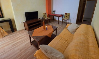 Resale - Apartment / flat - Torrevieja - Habaneras
