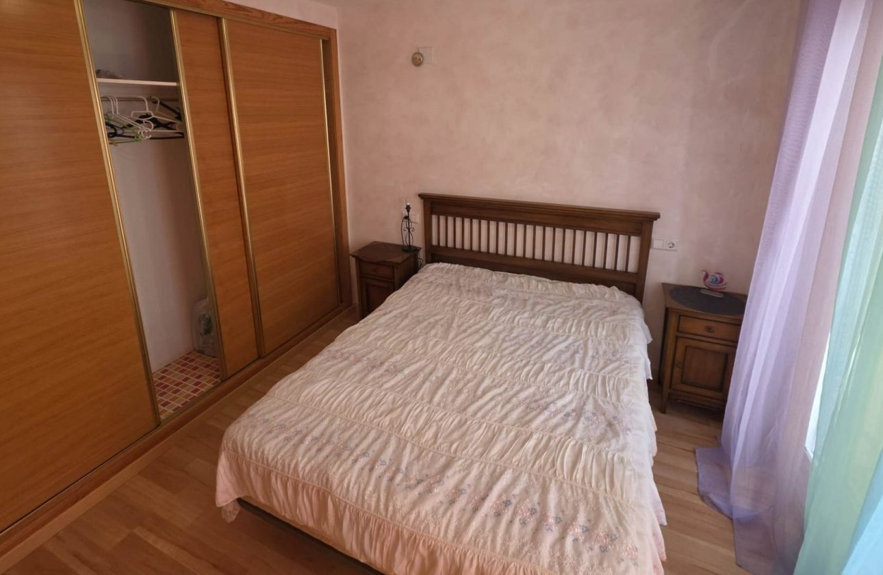 Resale - Apartment / flat - Torrevieja - Habaneras