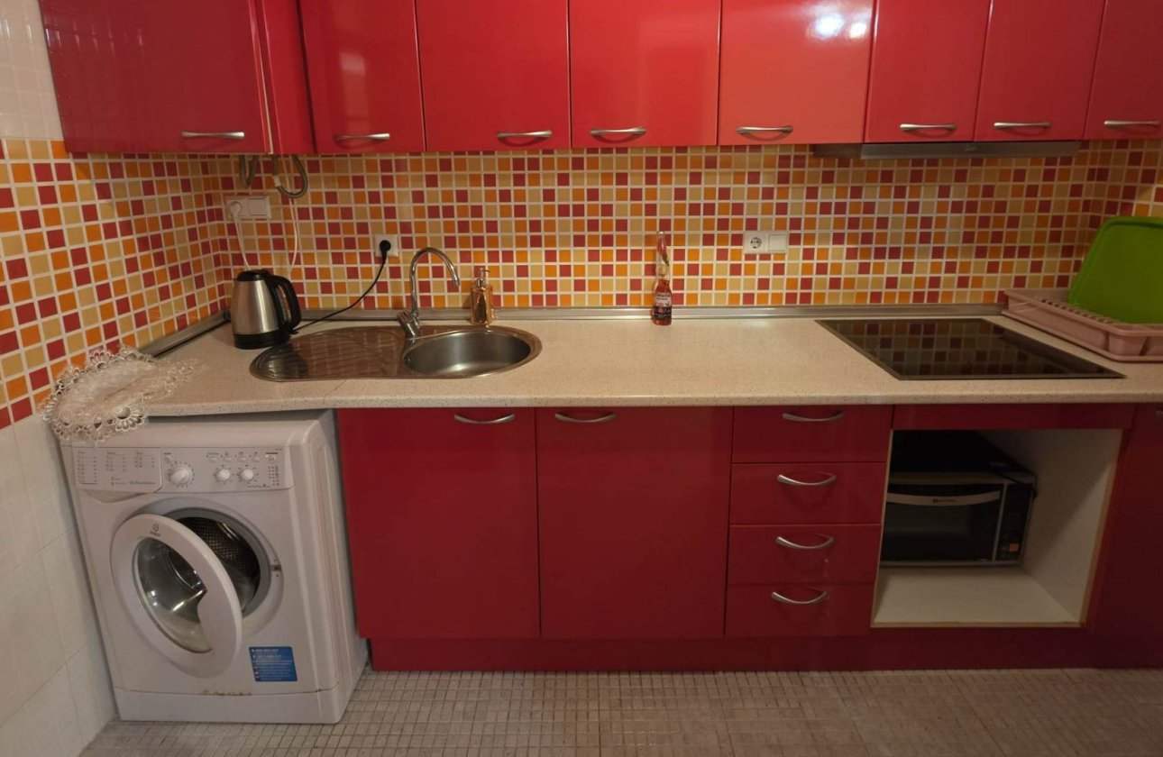 Resale - Apartment / flat - Torrevieja - Habaneras