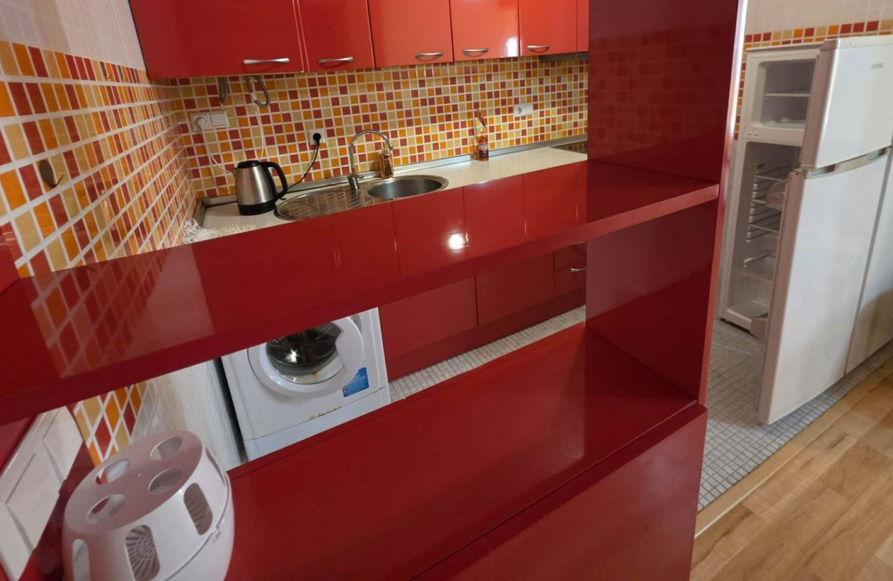 Resale - Apartment / flat - Torrevieja - Habaneras