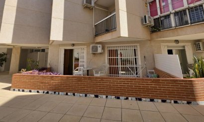 Resale - Apartment / flat - Torrevieja - Habaneras