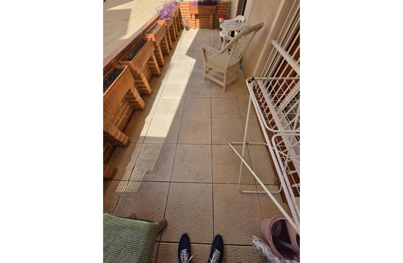 Resale - Apartment / flat - Torrevieja - Habaneras