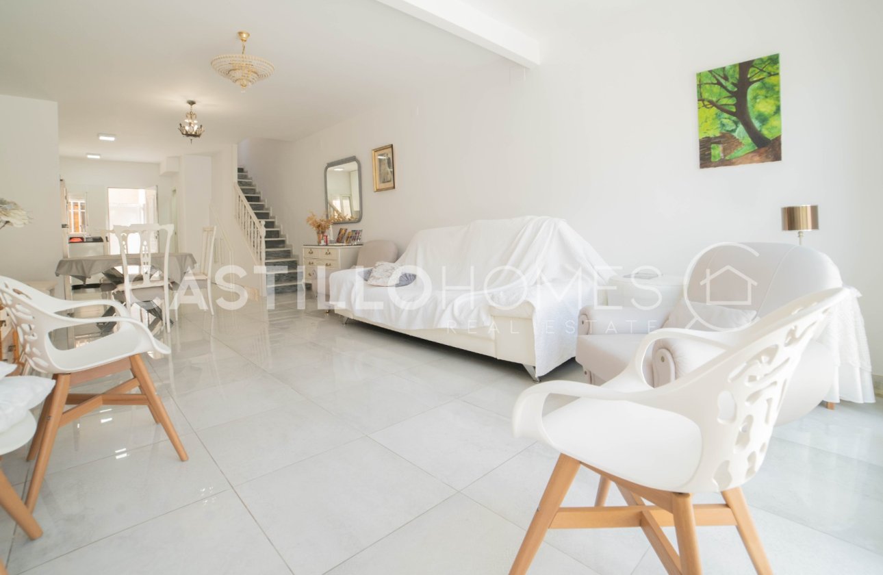 Resale - Townhouse - Torrevieja - Urb. Rosaleda