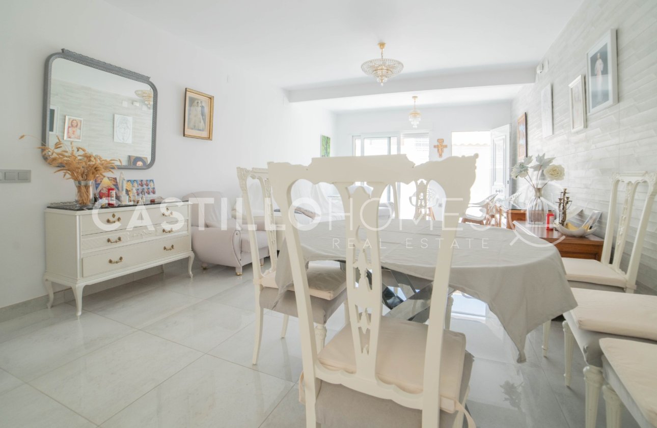 Resale - Townhouse - Torrevieja - Urb. Rosaleda