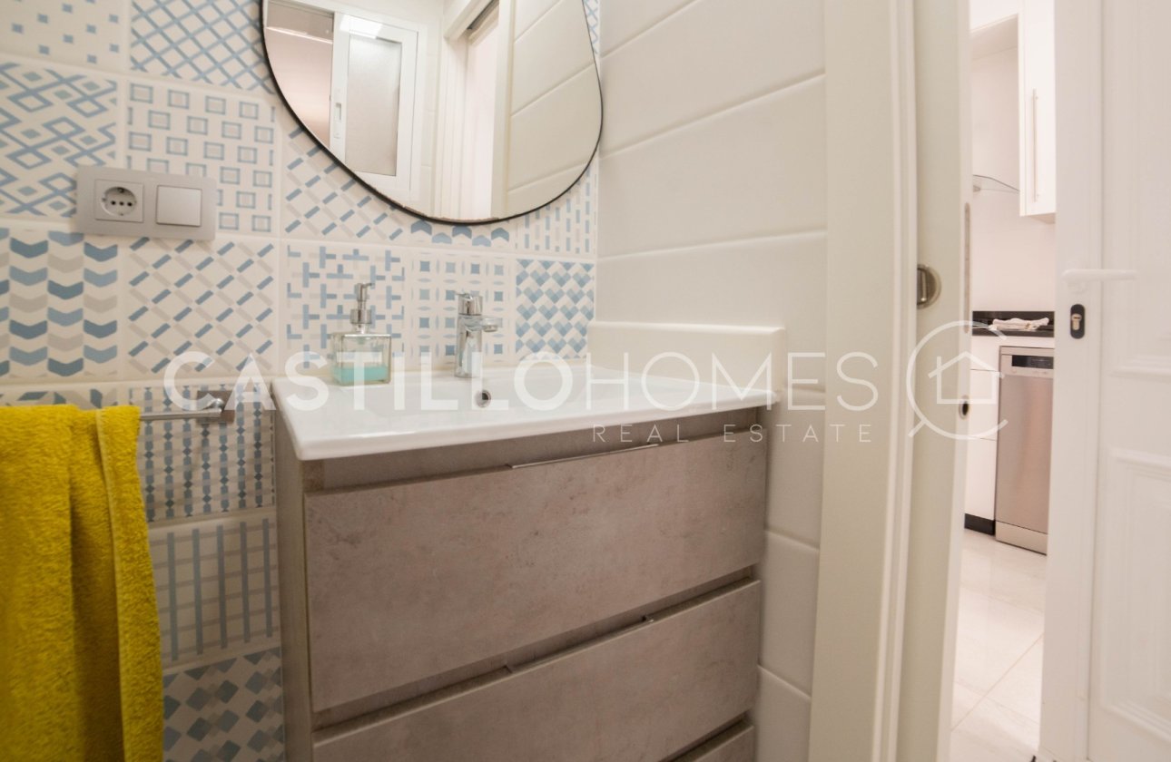 Resale - Townhouse - Torrevieja - Urb. Rosaleda