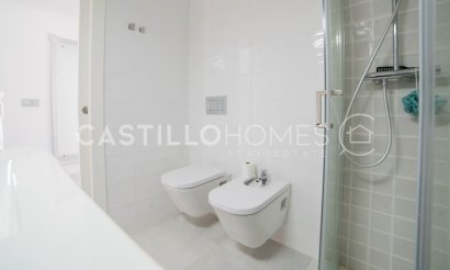 Resale - Townhouse - Torrevieja - Urb. Rosaleda
