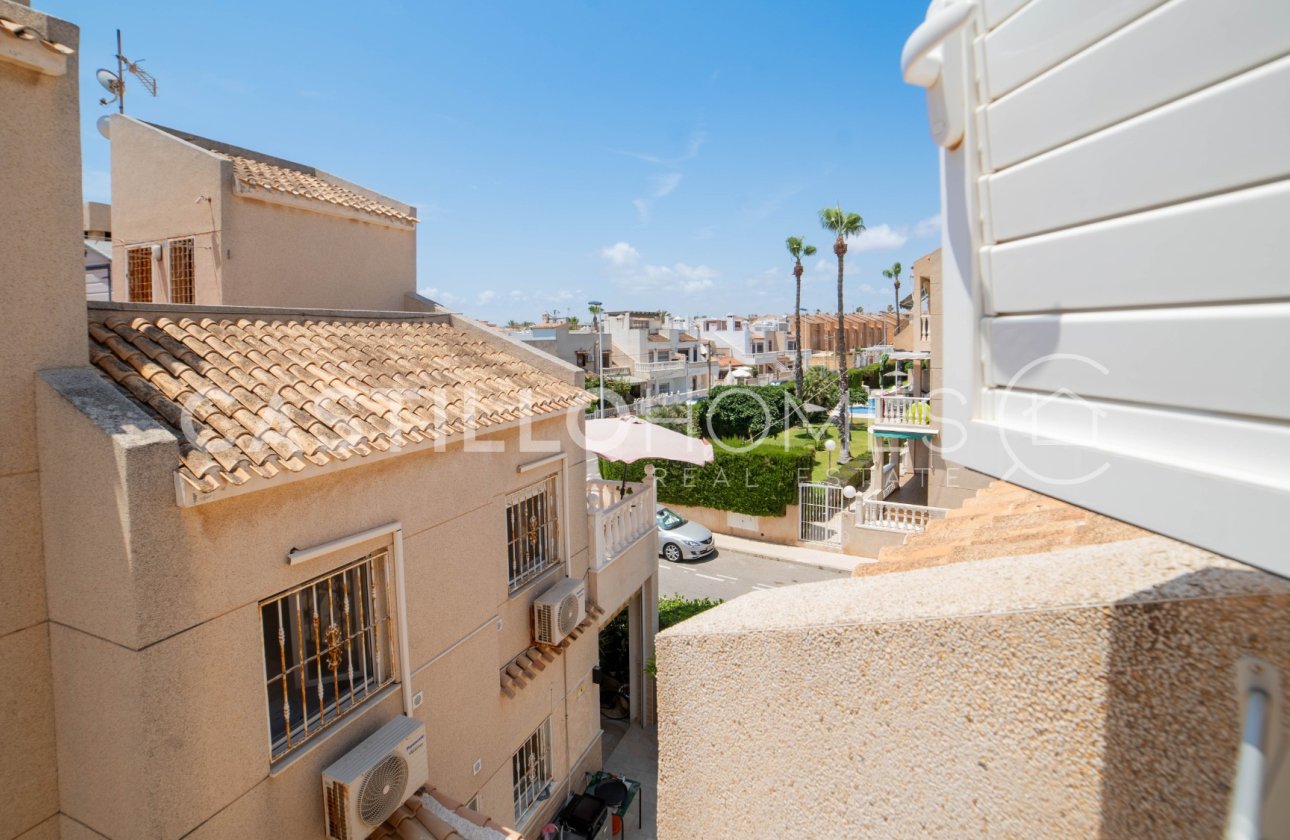 Resale - Townhouse - Torrevieja - Urb. Rosaleda