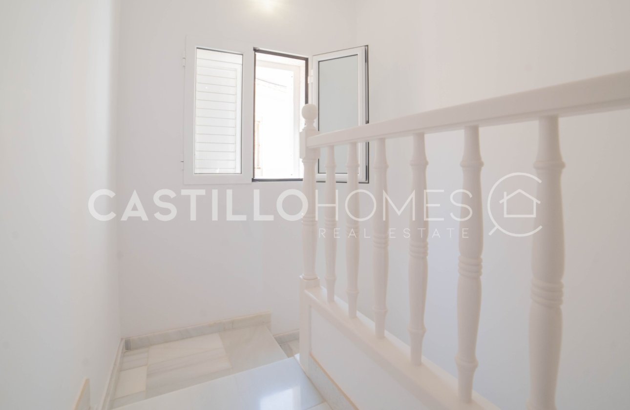 Resale - Townhouse - Torrevieja - Urb. Rosaleda