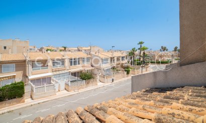 Resale - Townhouse - Torrevieja - Urb. Rosaleda