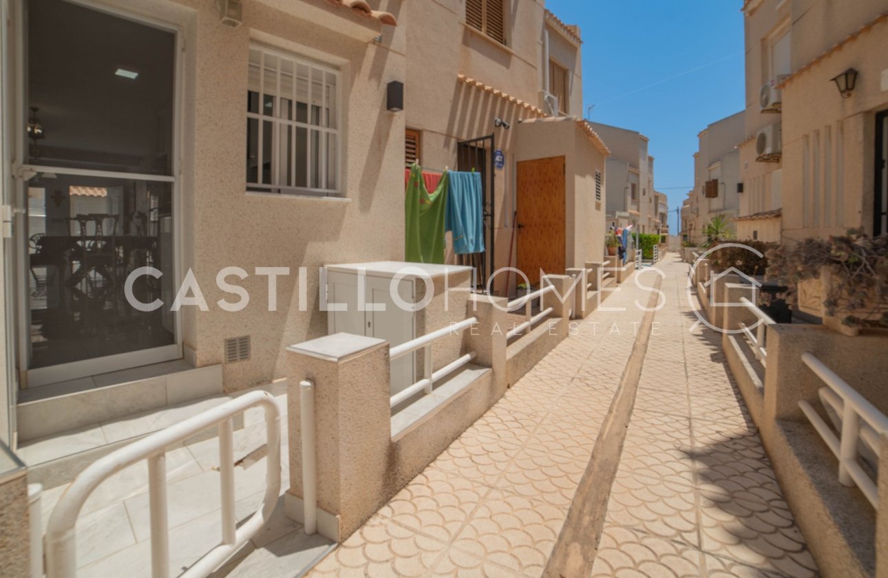 Resale - Townhouse - Torrevieja - Urb. Rosaleda