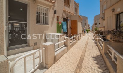 Resale - Townhouse - Torrevieja - Urb. Rosaleda