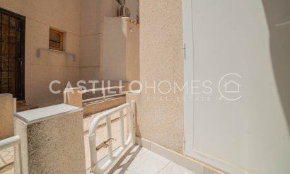 Resale - Townhouse - Torrevieja - Urb. Rosaleda