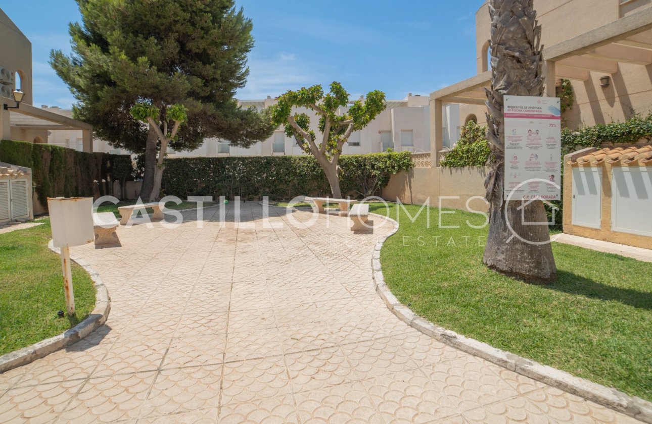 Resale - Townhouse - Torrevieja - Urb. Rosaleda