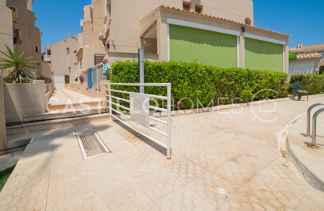 Resale - Townhouse - Torrevieja - Urb. Rosaleda