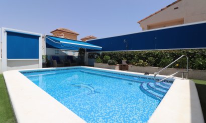 Resale - Villa - Algorfa - Montebello