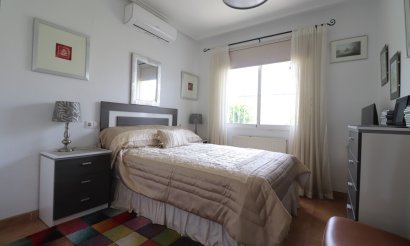 Resale - Villa - Algorfa - Montebello