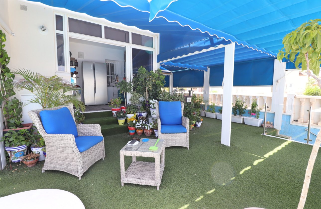 Resale - Villa - Algorfa - Montebello