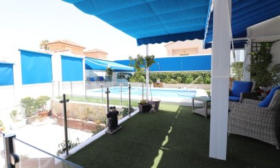 Resale - Villa - Algorfa - Montebello