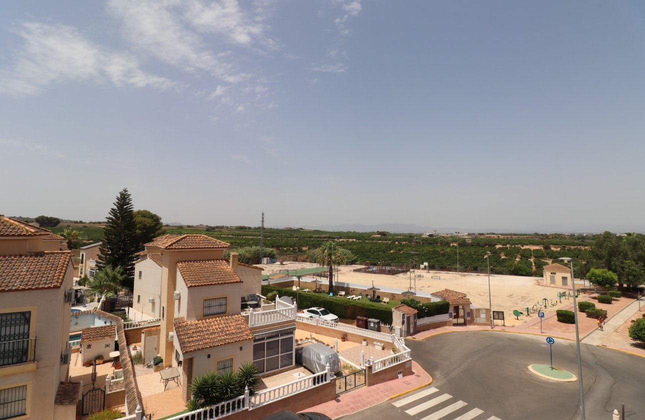 Resale - Villa - Algorfa - Montebello