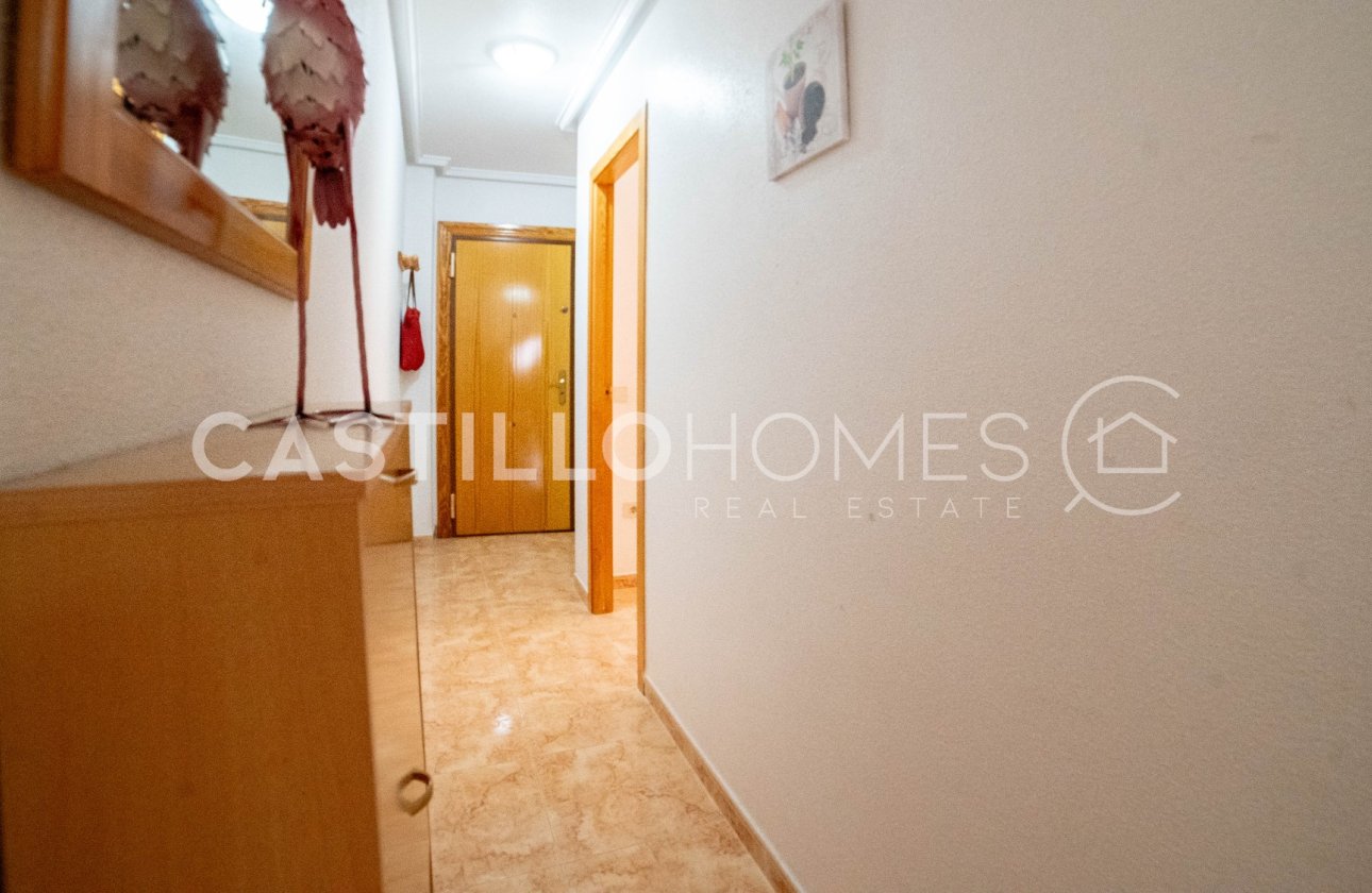 Resale - Apartment / flat - Torrevieja - Parque de Las Naciones