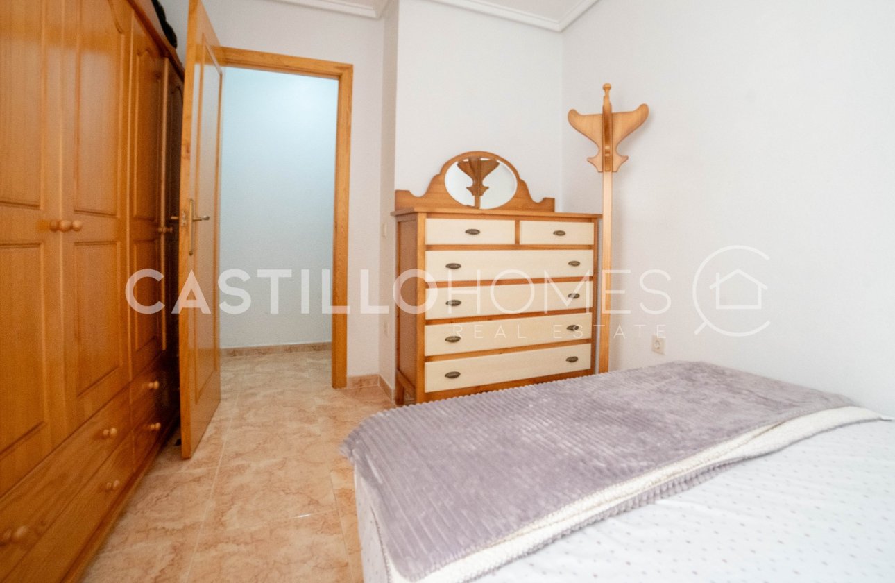 Resale - Apartment / flat - Torrevieja - Parque de Las Naciones