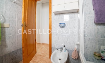 Resale - Apartment / flat - Torrevieja - Parque de Las Naciones