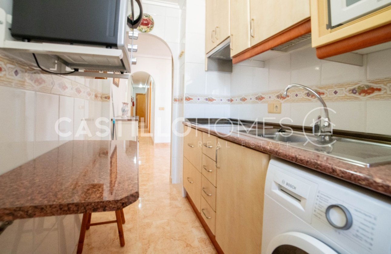Resale - Apartment / flat - Torrevieja - Parque de Las Naciones