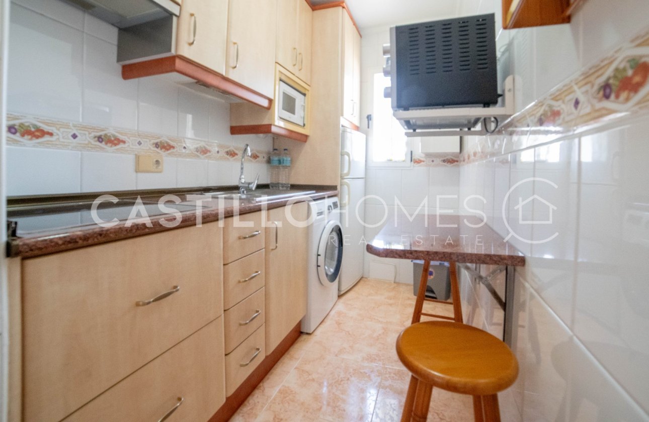 Resale - Apartment / flat - Torrevieja - Parque de Las Naciones
