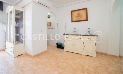 Resale - Apartment / flat - Torrevieja - Parque de Las Naciones