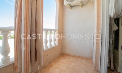 Resale - Apartment / flat - Torrevieja - Parque de Las Naciones