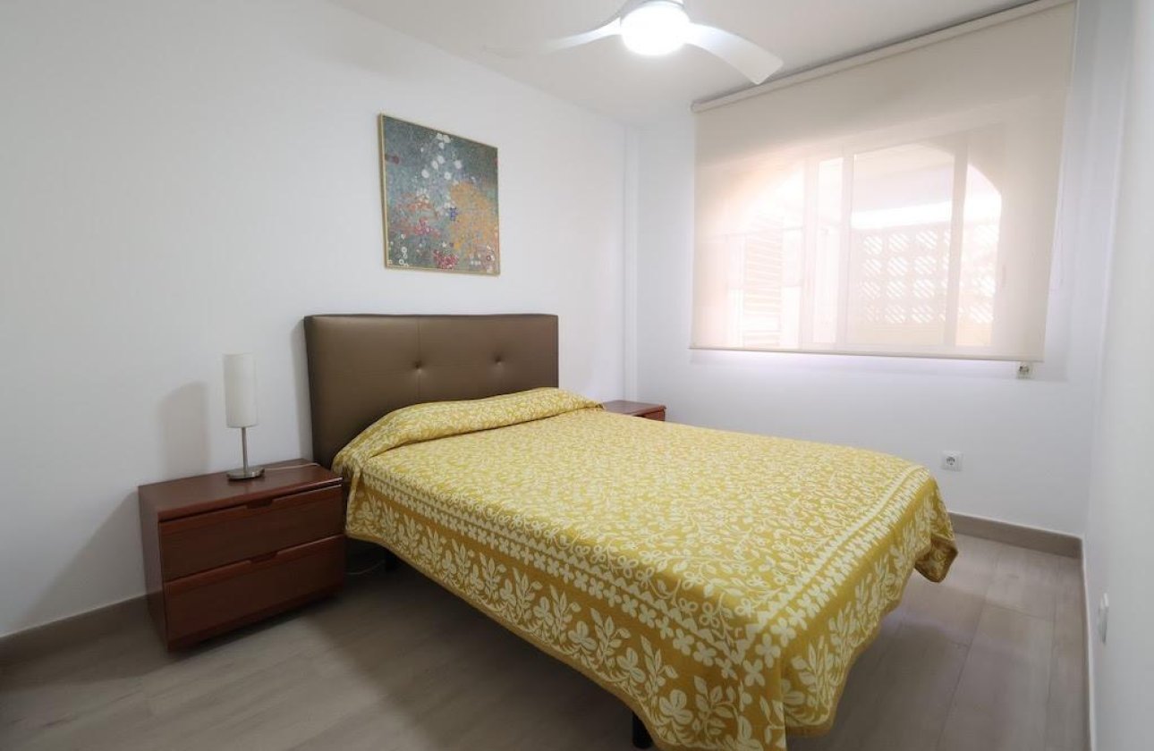 Reventa - Apartamento / piso - Orihuela Costa - Campoamor