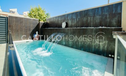 Resale - Townhouse - Torrevieja - Aguas Nuevas
