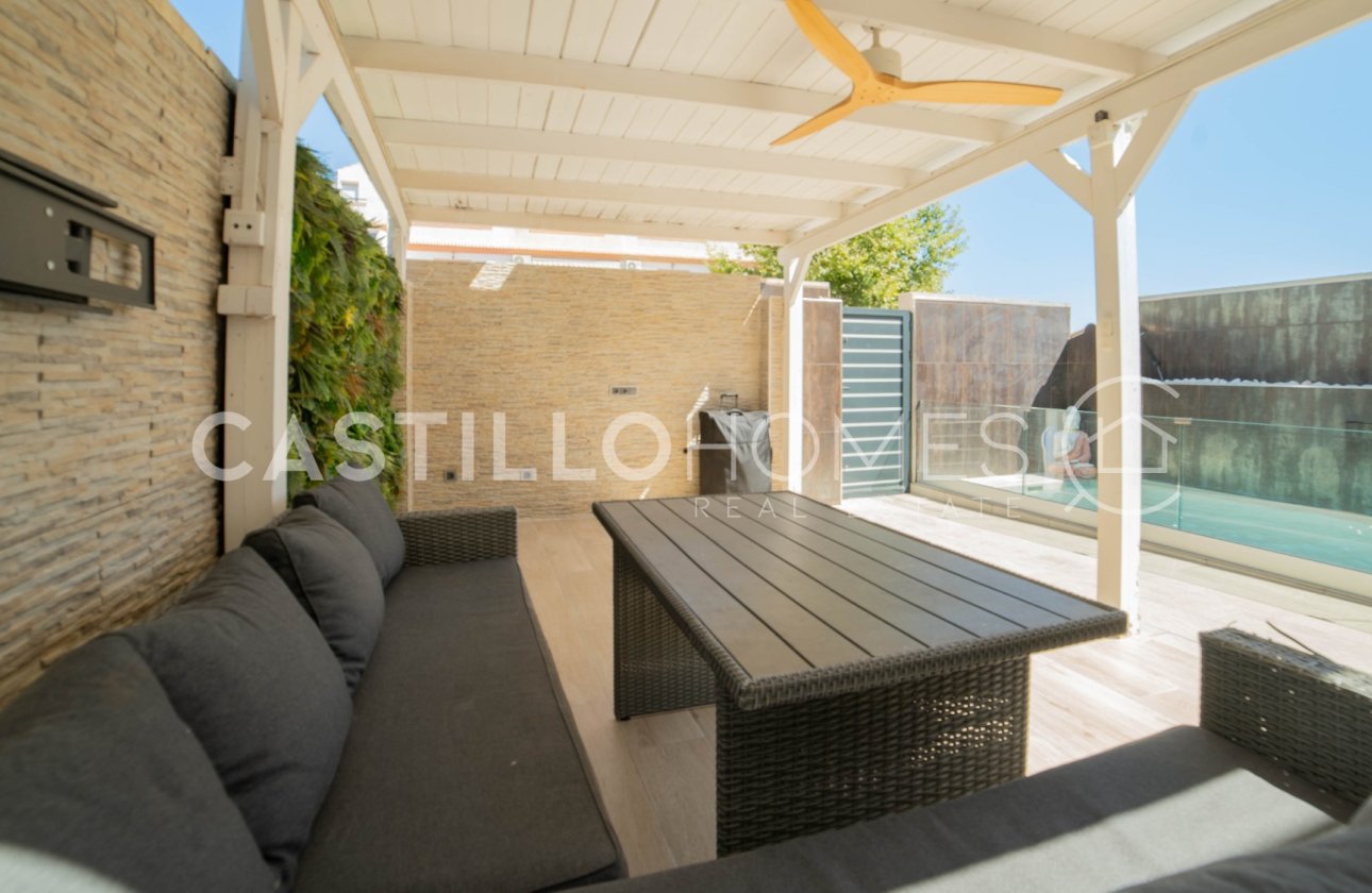 Resale - Townhouse - Torrevieja - Aguas Nuevas