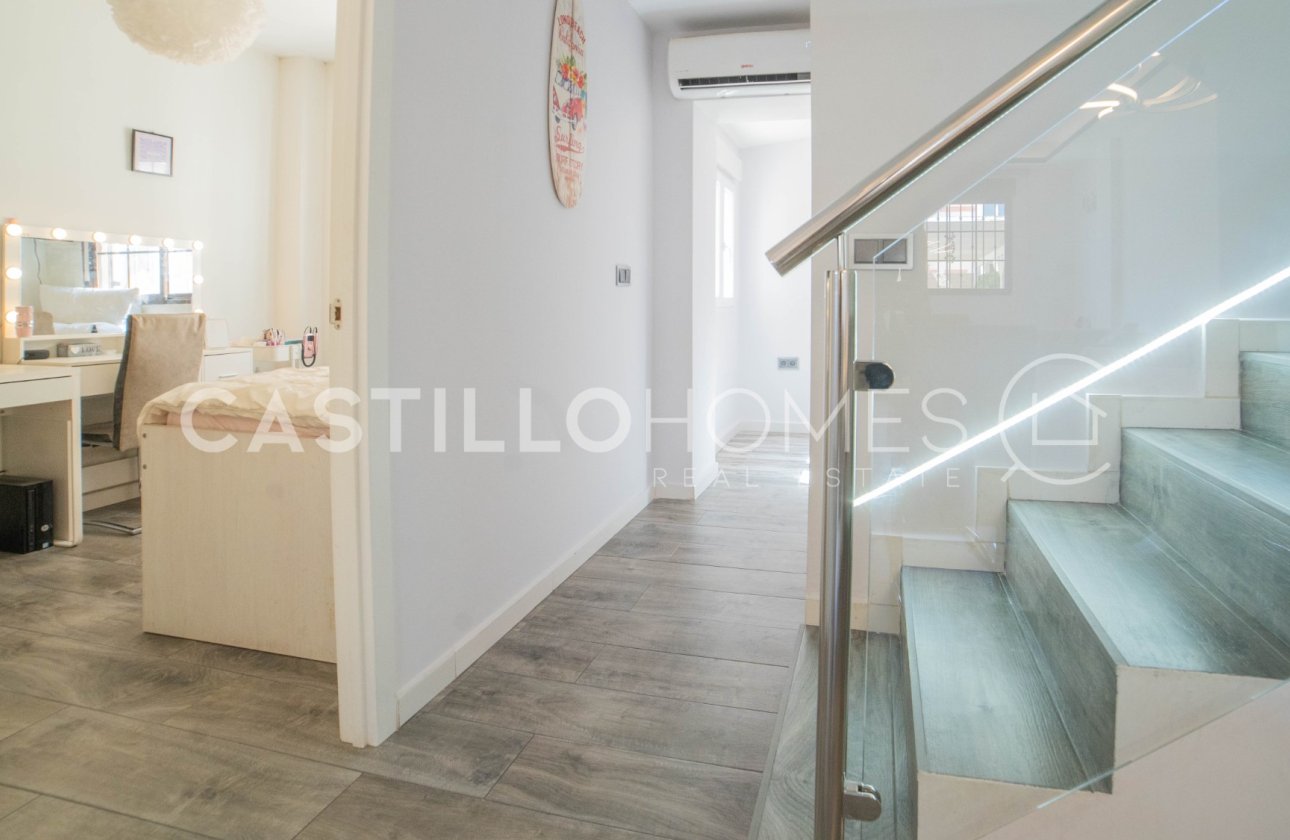 Resale - Townhouse - Torrevieja - Aguas Nuevas