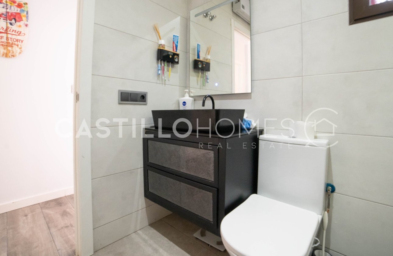 Resale - Townhouse - Torrevieja - Aguas Nuevas