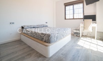 Resale - Townhouse - Torrevieja - Aguas Nuevas