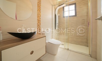 Resale - Townhouse - Torrevieja - Aguas Nuevas