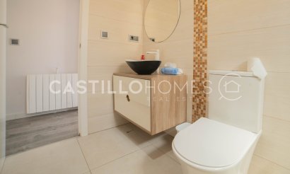 Resale - Townhouse - Torrevieja - Aguas Nuevas