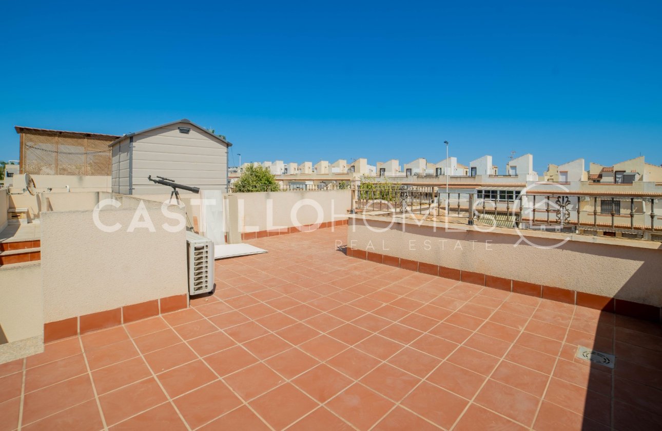 Resale - Townhouse - Torrevieja - Aguas Nuevas