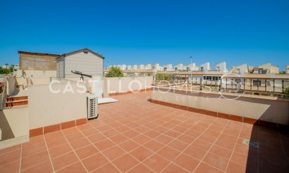 Resale - Townhouse - Torrevieja - Aguas Nuevas