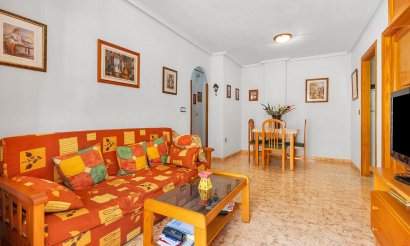Resale - Apartment / flat - Torrevieja - Playa del Cura