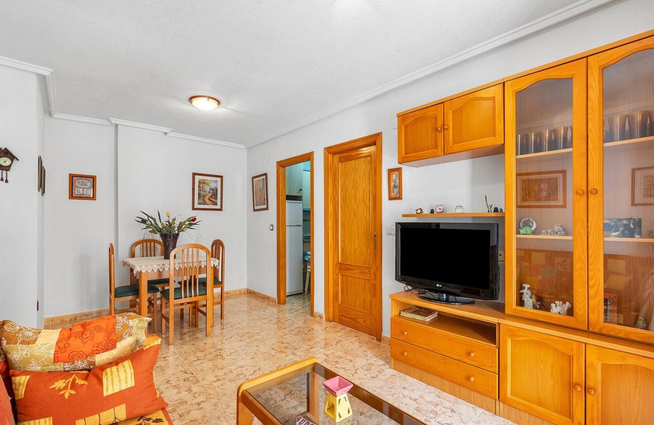 Resale - Apartment / flat - Torrevieja - Playa del Cura
