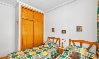 Resale - Apartment / flat - Torrevieja - Playa del Cura