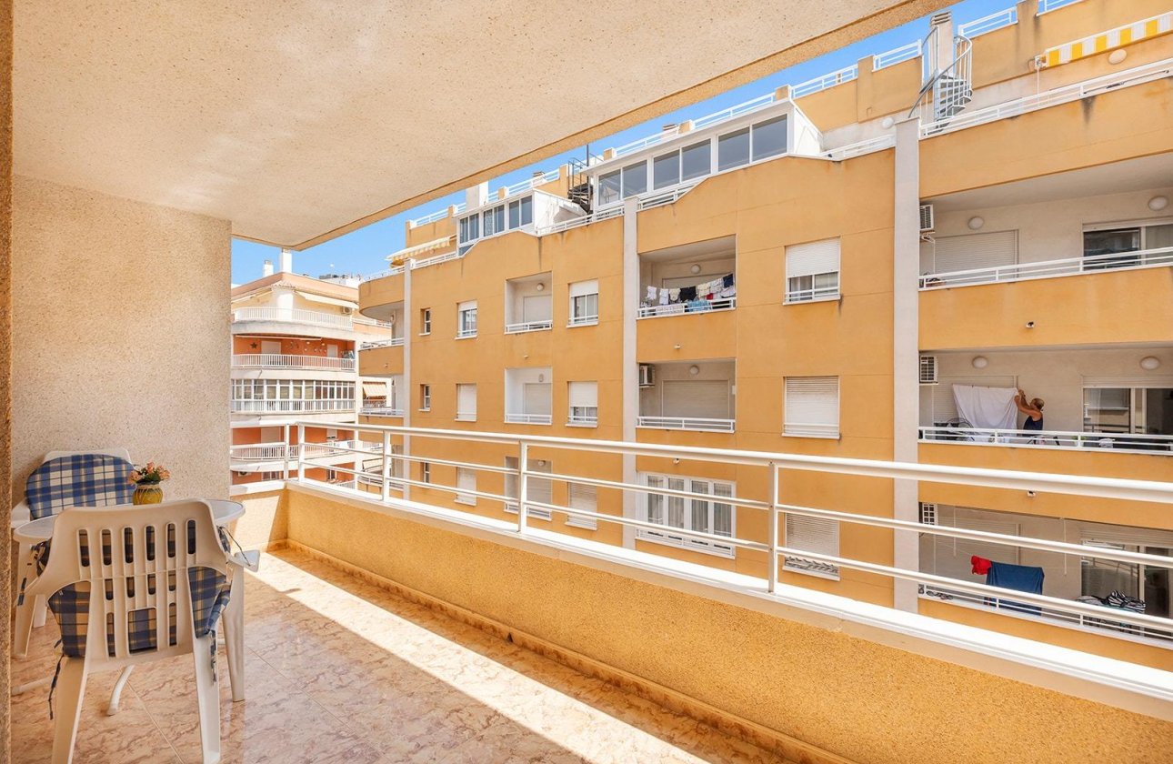 Resale - Apartment / flat - Torrevieja - Playa del Cura