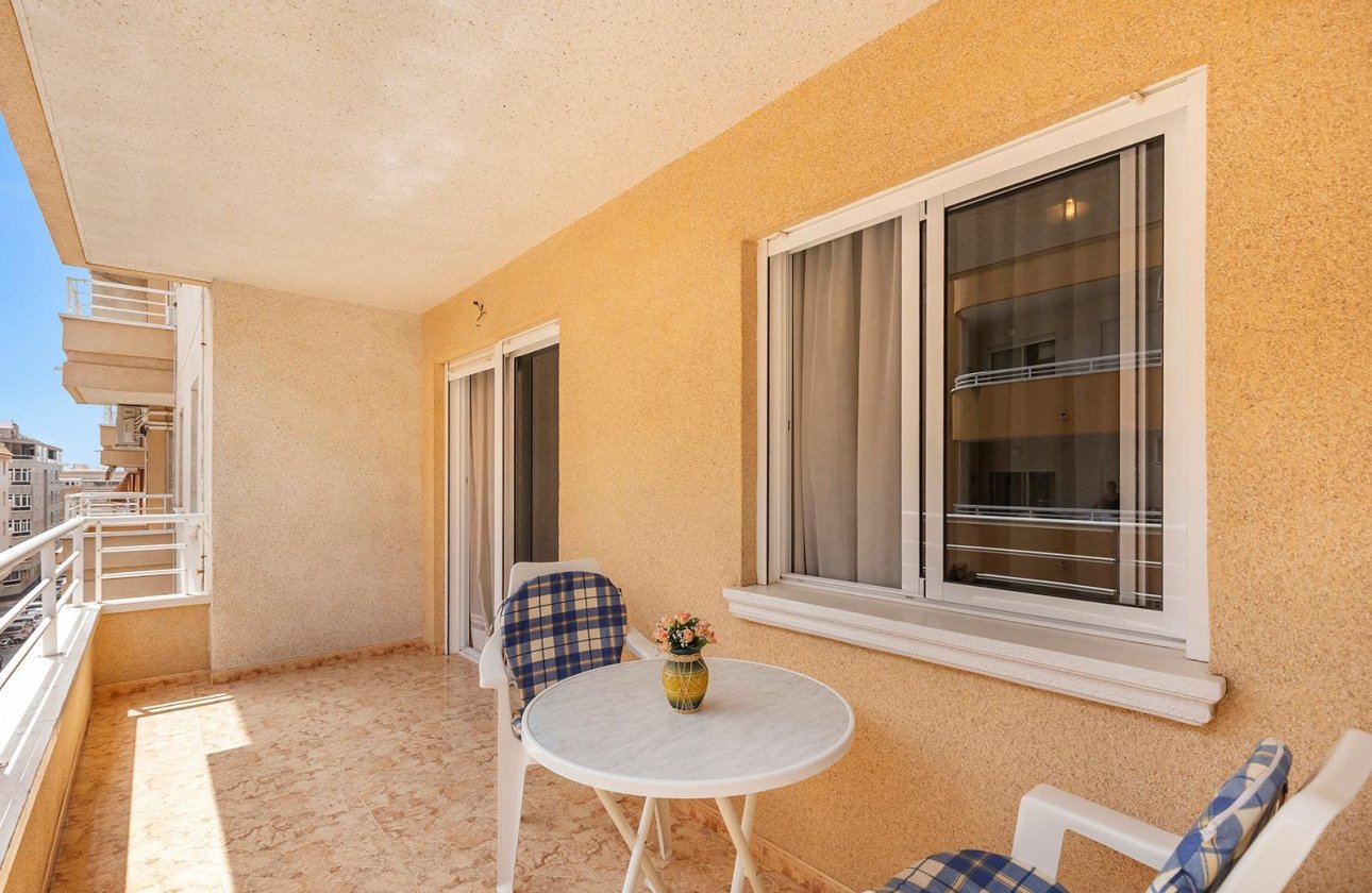 Resale - Apartment / flat - Torrevieja - Playa del Cura