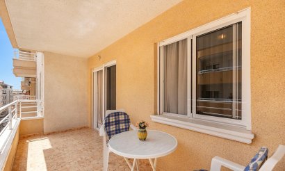 Resale - Apartment / flat - Torrevieja - Playa del Cura