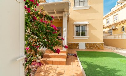 Reventa - Apartamento / piso - Orihuela Costa - Los Dolses