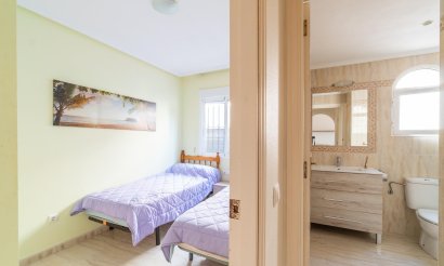 Reventa - Apartamento / piso - Orihuela Costa - Los Dolses